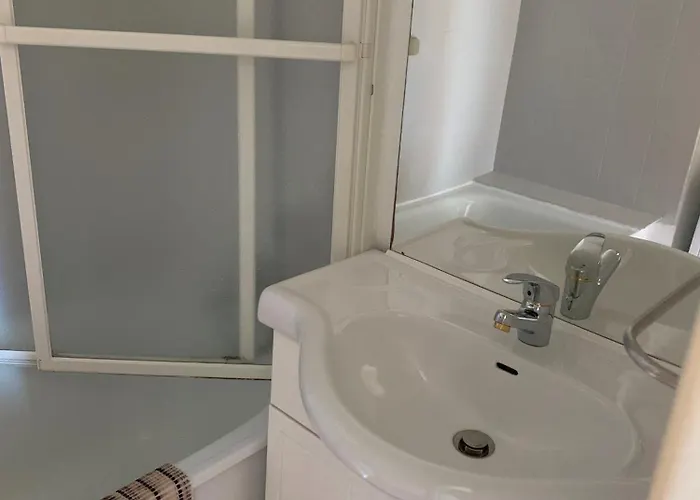 Appartement Sol-y-days Floralies, Grand Duplex 6 Personnes Proche Des Plages Le Grau-du-Roi